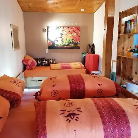 Konukevi Gastehaus Schirner