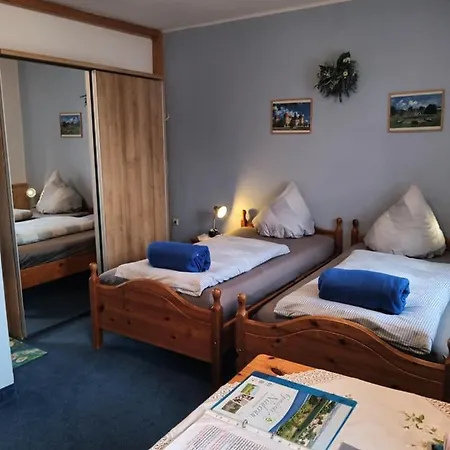 Πανσιόν Gastehaus Schirner 3*